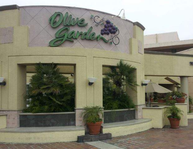 New Santa Ana Olive Garden Is Leaving The Mainplace Mall And