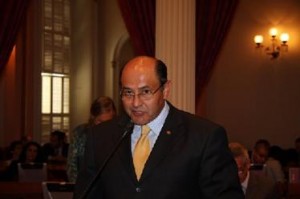 Lou Correa on the State Senate Floor