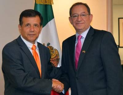 Miguel Pulido and the new Mexican Consul