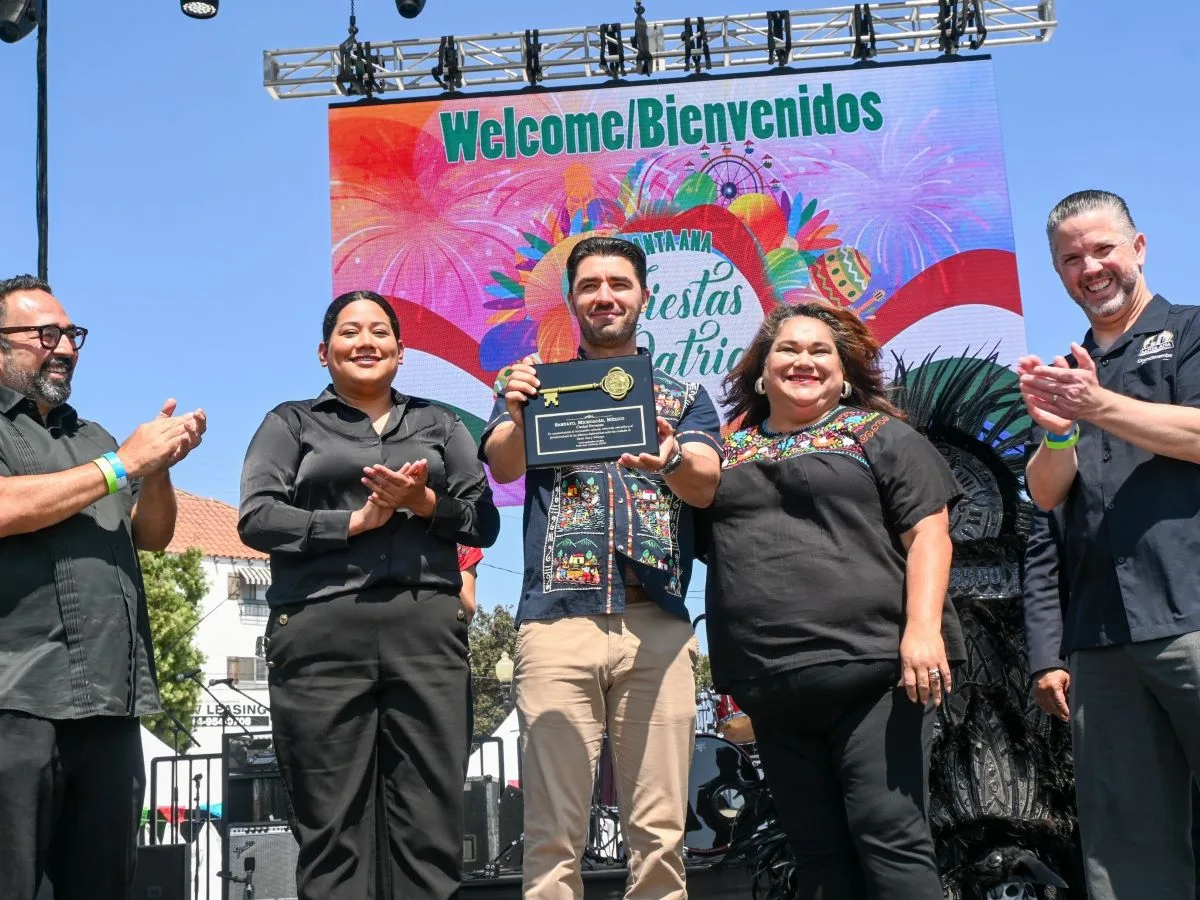 Santa Ana City Council gifts Key to the City to sister city Sahuayo, Mexico