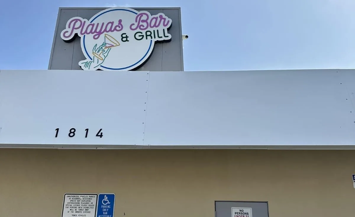 Playas Bar and Grill in Fullerton